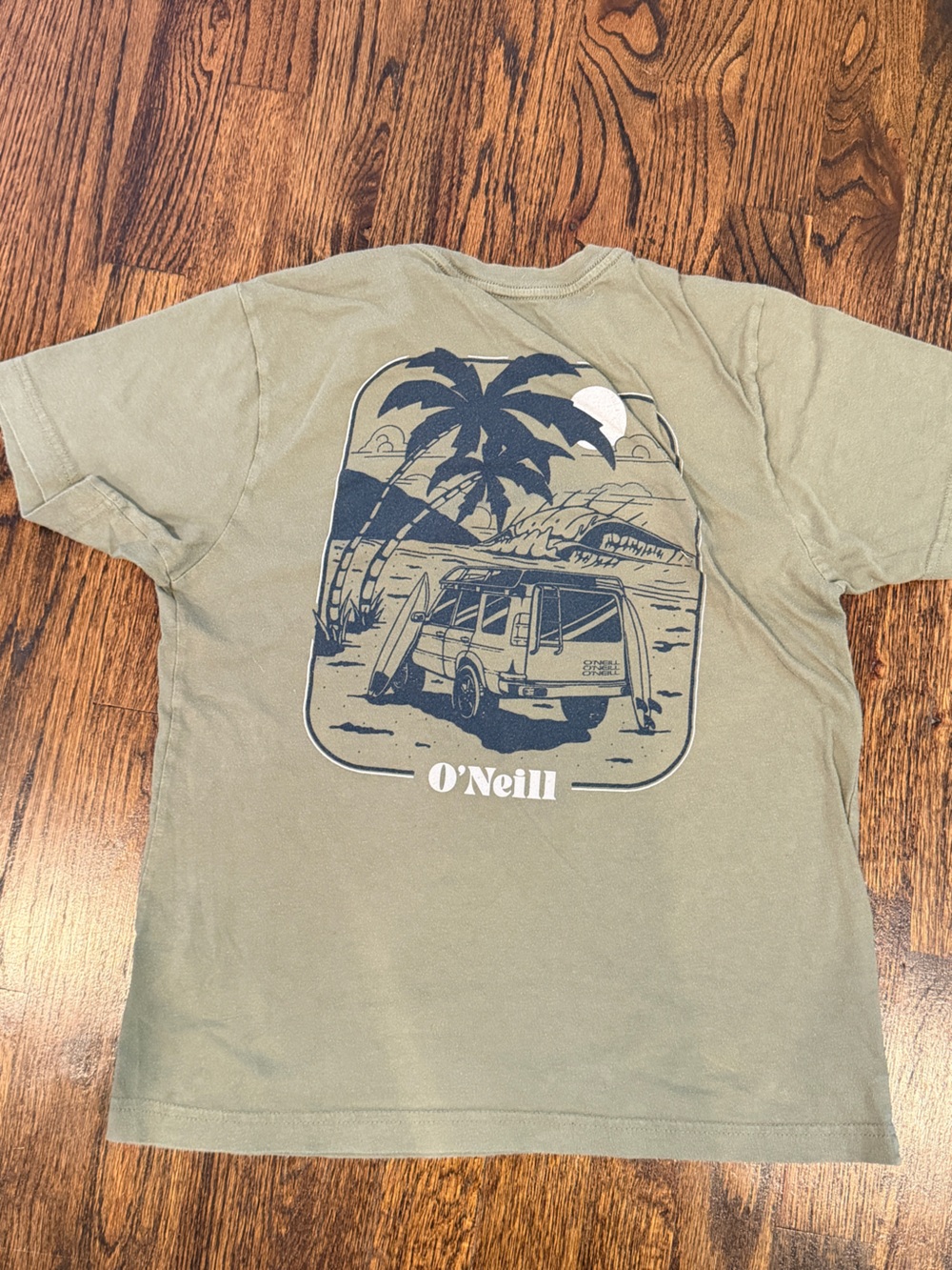 O'Neill Short Sleeve Tee in Olive Green with Chest Logo size large